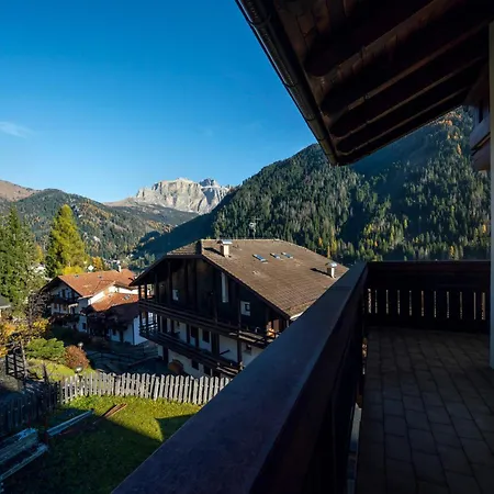 Appartamento Cesa Al Bosch Alba di Canazei